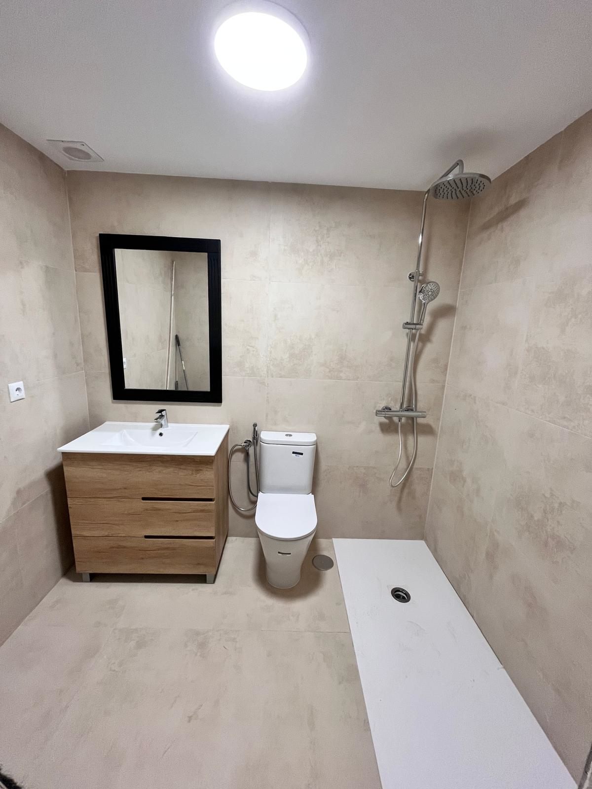 Reformas Integrales en Málaga, remodelación de baño completo